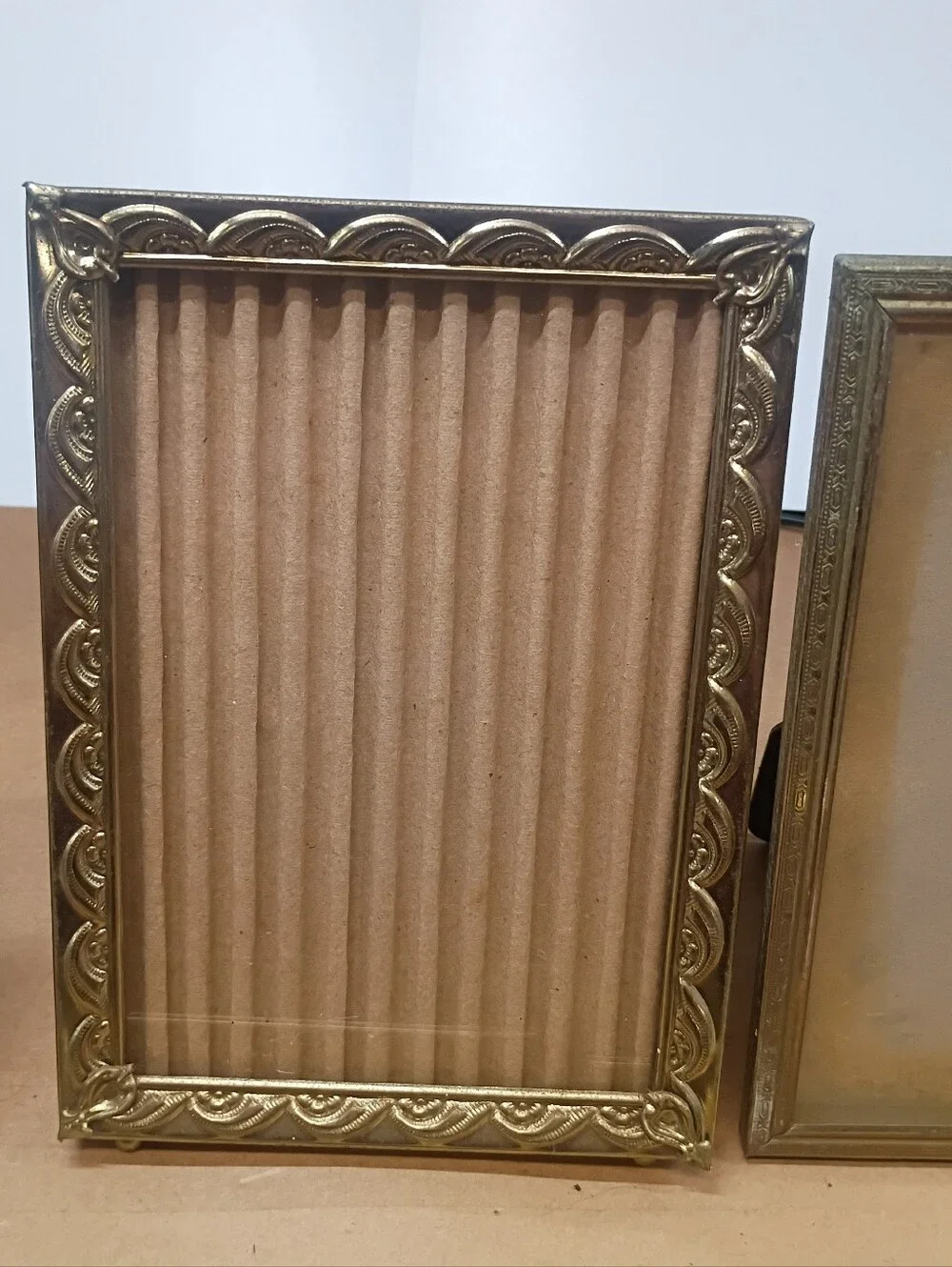 (8) Vintage Metal 5x8 Picture Frames